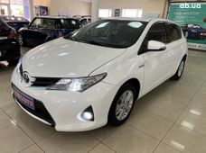 Продаж вживаних Toyota Auris в Кропивницькому - купити на Автобазарі