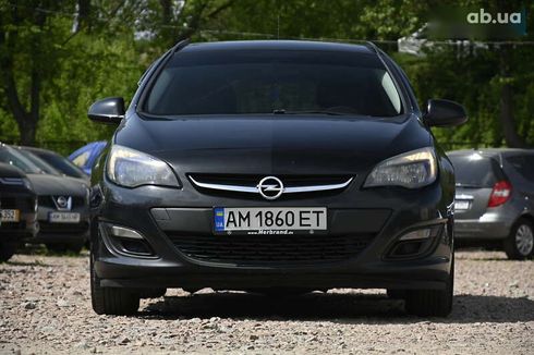 Opel Astra 2014 - фото 4