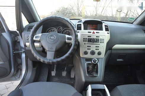 Opel Zafira 2008 - фото 15