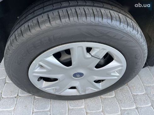 Ford Kuga 2015 - фото 28