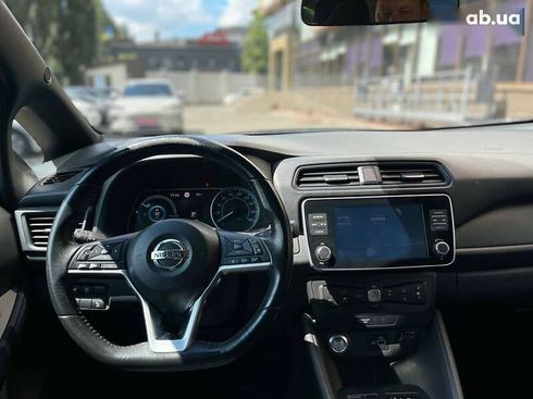 Nissan Leaf 2021 - фото 19