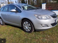 Купити Opel Astra J 2011 бу в Вознесенську - купити на Автобазарі