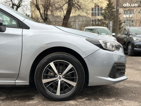 Subaru Impreza 2019 серый - фото 8