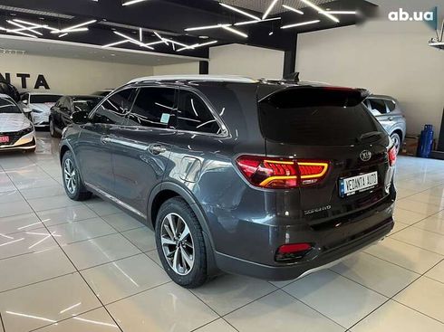 Kia Sorento 2019 - фото 6