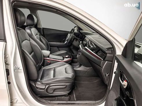 Kia Niro 2021 - фото 27