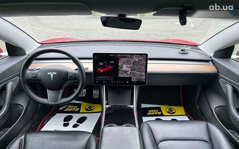 Tesla Model 3 2020 - фото 11