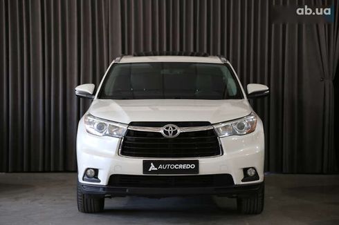 Toyota Highlander 2015 - фото 2