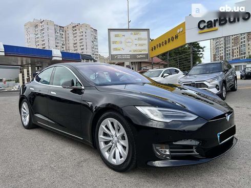 Tesla Model S 2019 - фото 3