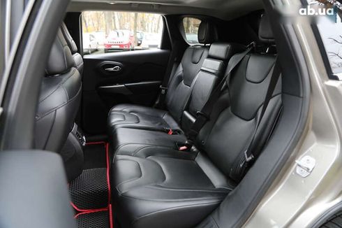 Jeep Cherokee 2018 - фото 9