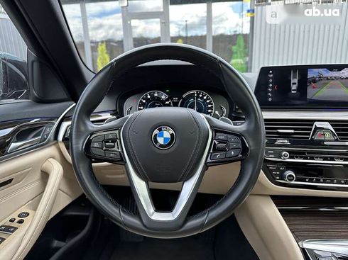 BMW 5 серия 2018 - фото 17