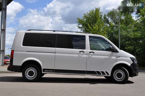 Volkswagen Transporter 2017 - фото 8