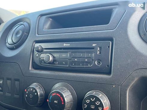 Renault Master 2013 - фото 13
