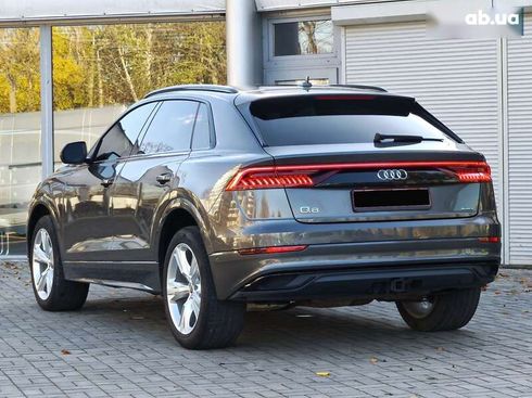 Audi Q8 2019 - фото 9