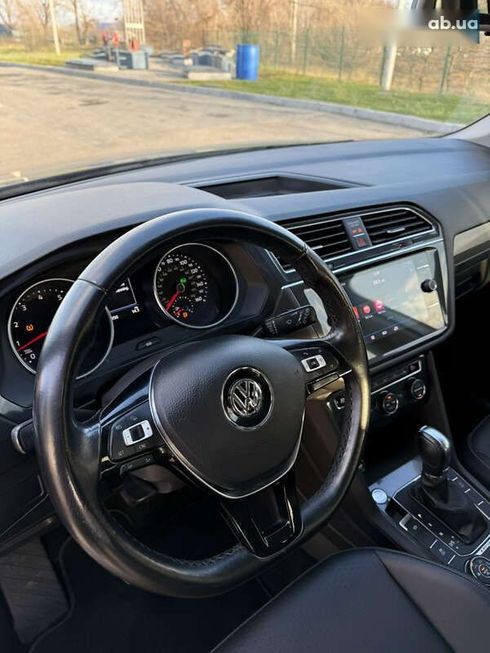 Volkswagen Tiguan 2017 - фото 28