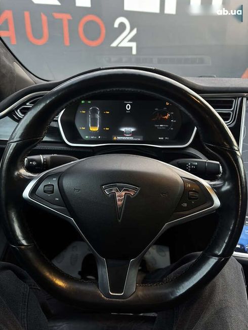 Tesla Model S 2015 - фото 24