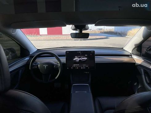 Tesla Model Y 2023 - фото 16