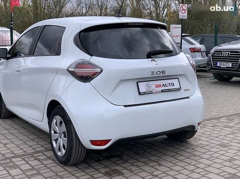 Renault Zoe 2020 - фото 18