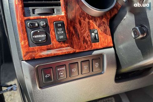 Toyota Sequoia 2008 - фото 12