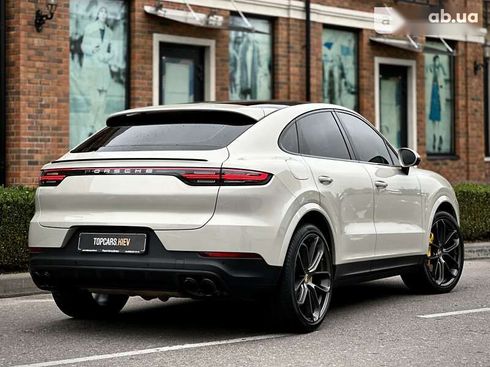 Porsche Cayenne 2022 - фото 17