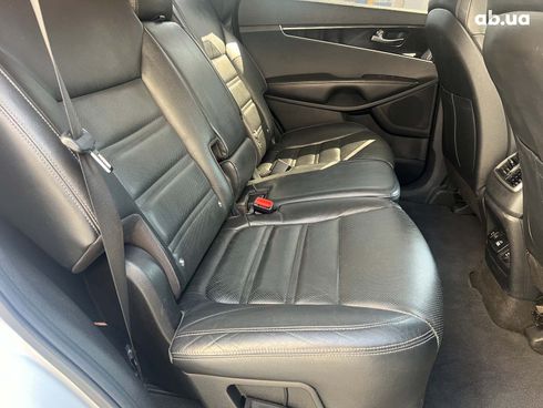 Kia Sorento 2015 серый - фото 24