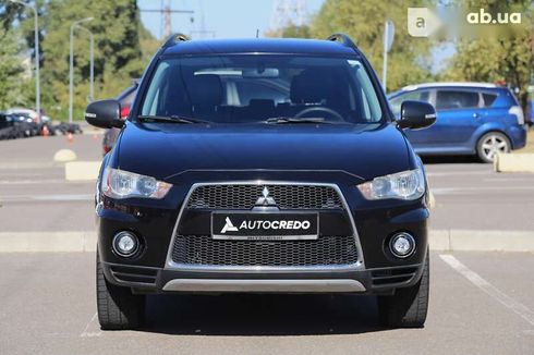 Mitsubishi Outlander 2010 - фото 2