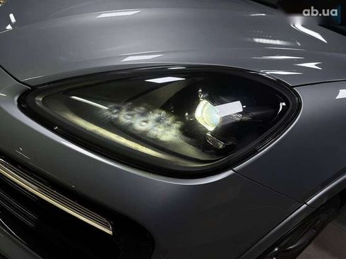 Porsche Cayenne 2021 - фото 29