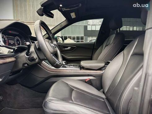 Audi Q8 2019 - фото 20