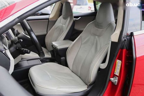 Tesla Model S 2013 - фото 11