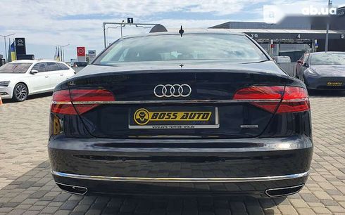 Audi A8 2016 - фото 4
