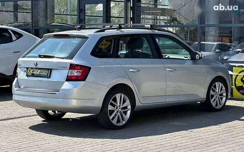 Skoda Fabia 2015 - фото 6