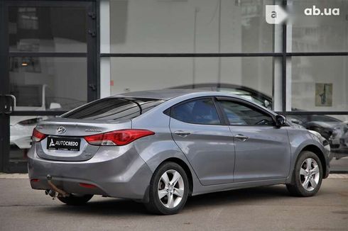 Hyundai Elantra 2013 - фото 2