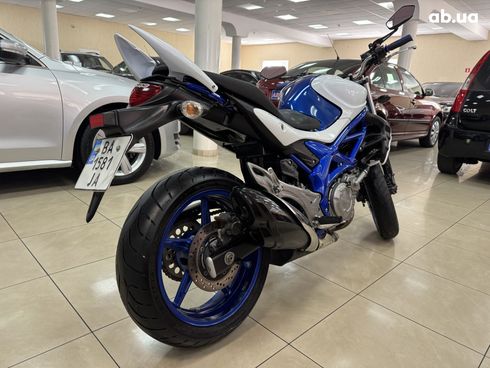 Suzuki Gladius 2012 синий - фото 6