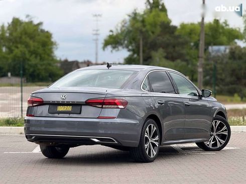 Volkswagen Passat 2020 - фото 19