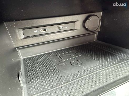 Volkswagen Tiguan 2022 - фото 19