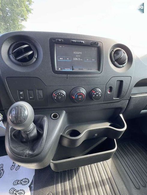 Renault Master 2018 - фото 22