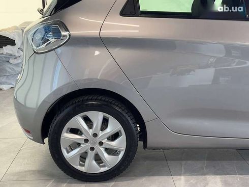 Renault Zoe 2016 - фото 10