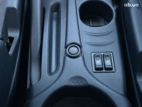 Mitsubishi Grandis 2006 - фото 21
