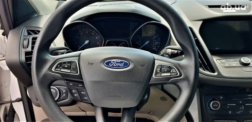 Ford Escape 2017 белый - фото 13