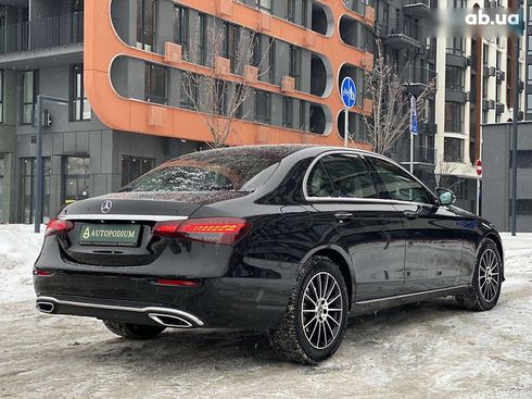Mercedes-Benz E-Класс 2020 - фото 9