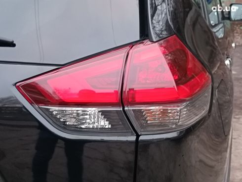 Nissan Rogue 2019 черный - фото 11