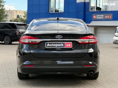 Ford Fusion 2017 черный - фото 20