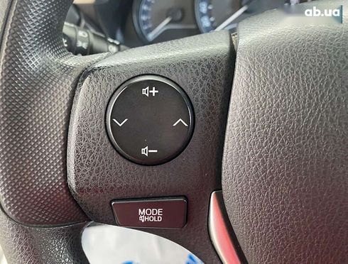 Toyota Corolla 2015 - фото 12