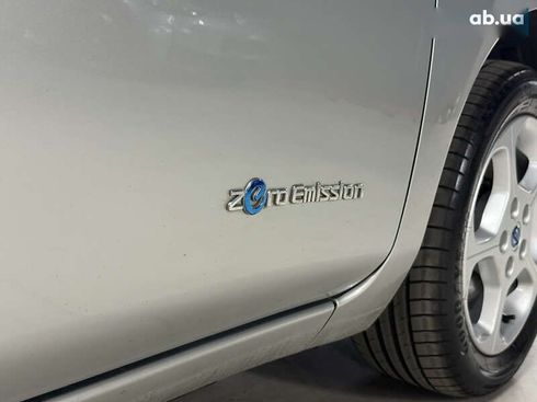 Nissan Leaf 2013 - фото 25