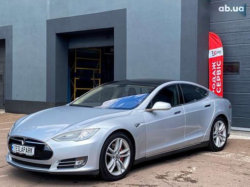 Tesla Model S 2013 - фото 4