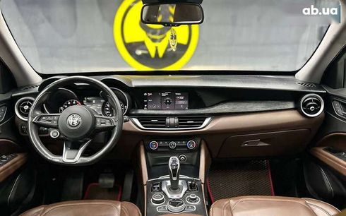 Alfa Romeo Stelvio 2021 - фото 14