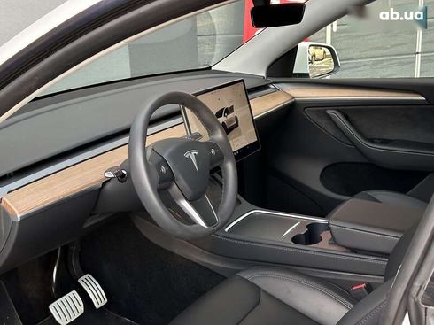 Tesla Model Y 2022 - фото 7