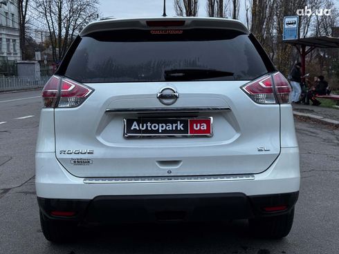 Nissan Rogue 2016 белый - фото 13