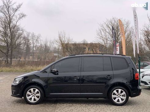 Volkswagen Touran 2011 - фото 12