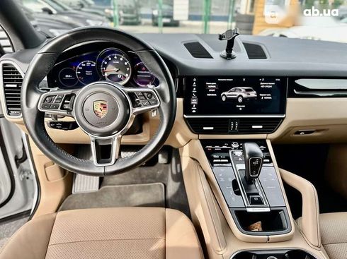 Porsche Cayenne 2018 - фото 26