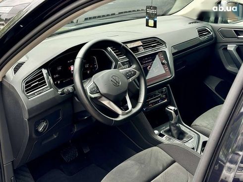 Volkswagen Tiguan 2021 - фото 17